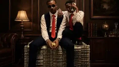 Young Jonn – Elumelu
