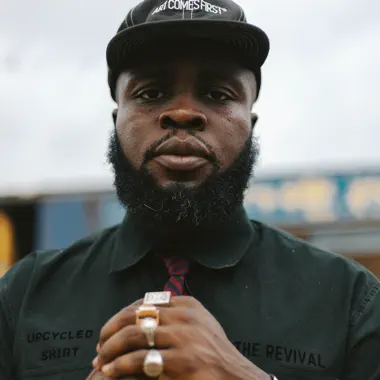 M.anifest