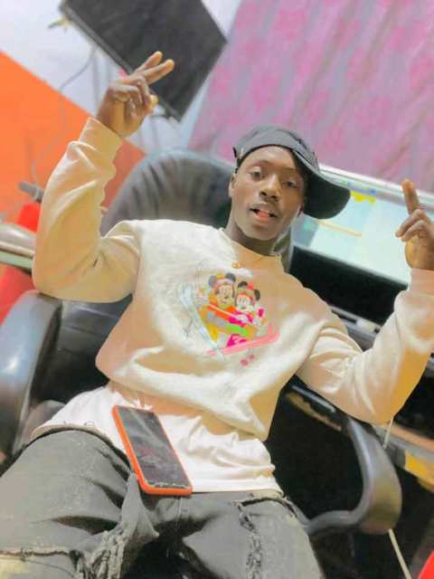 Skino Gh